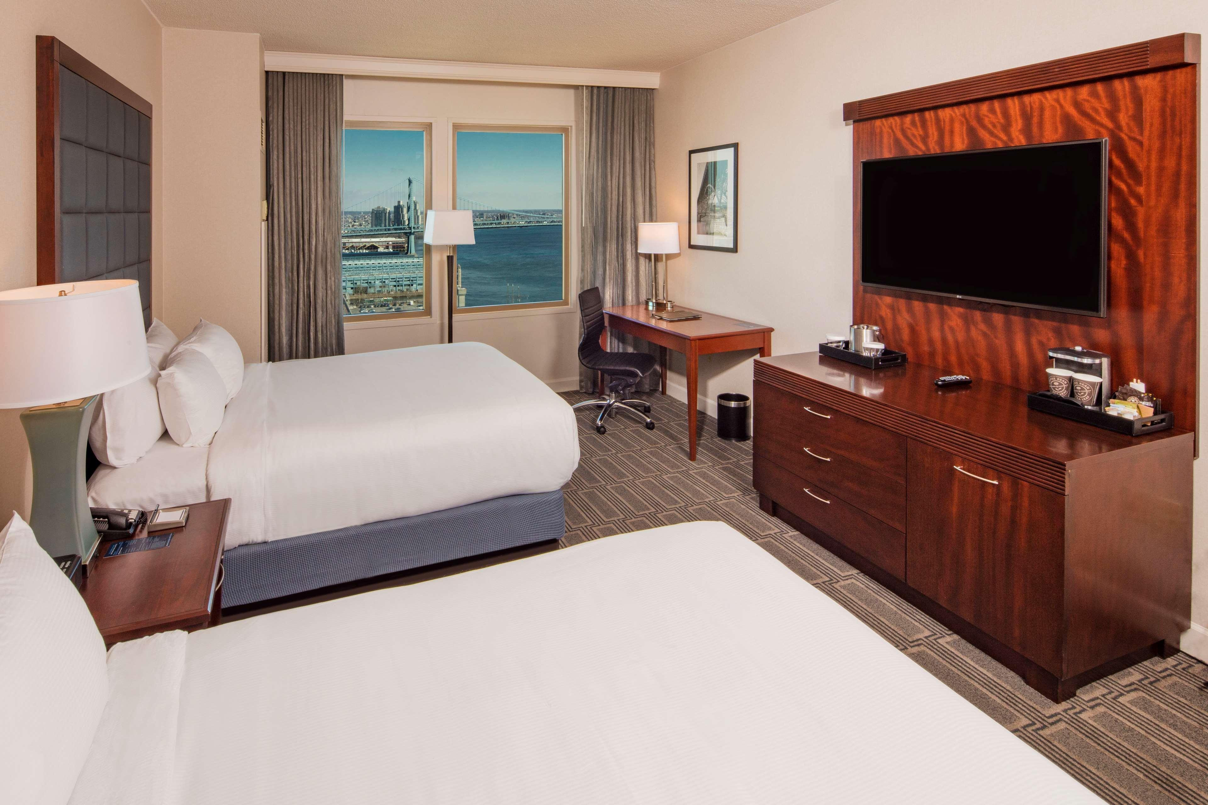 Hotel Hilton Philadelphia At Penn'S Landing Zimmer foto